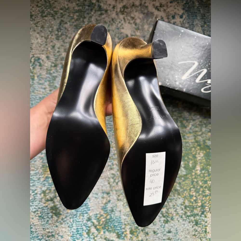 Vintage NOS Night Life by Life Stride gold metallic dress pumps, size 10M - Picture 8 of 15